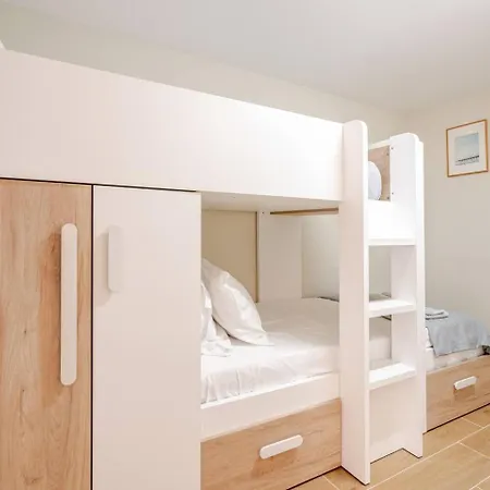 Apartment Casa Eden Patio-porch-ws-bbq-fast Wifi! 2br Modern Near Marina! *