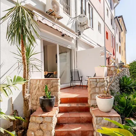 Casa Eden Patio-porch-ws-bbq-fast Wifi! 2br Modern Near Marina! Appartement