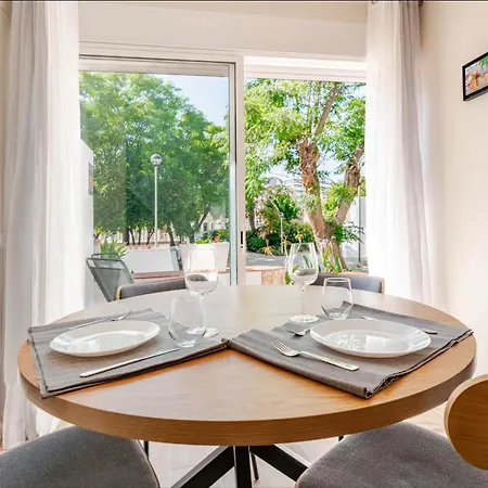 Appartement Casa Eden Patio-porch-ws-bbq-fast Wifi! 2br Modern Near Marina!