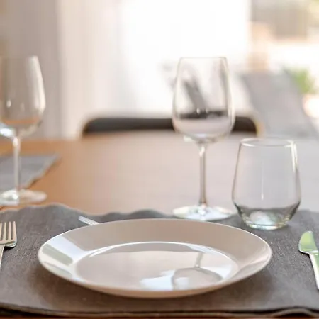 Casa Eden Patio-porch-ws-bbq-fast Wifi! 2br Modern Near Marina! Appartement