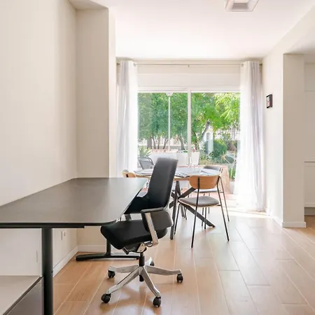 Apartment Casa Eden 2br Modern Near Marina! Patio-porch-ws-bbq-fast Wifi! Quarteira